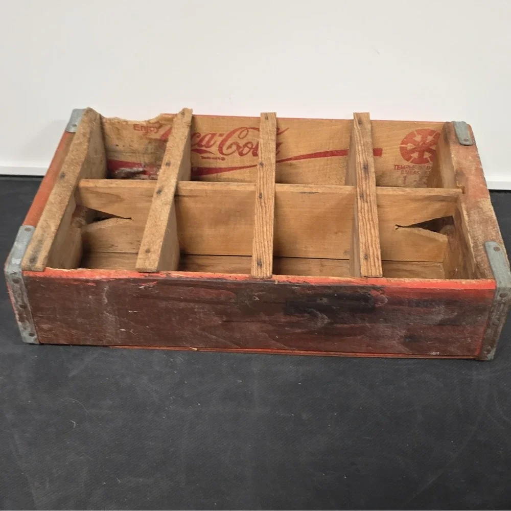 Coca-Cola Wooden Bottle Carrier Crate Caddy w/ Dividers Red Brown Soda
